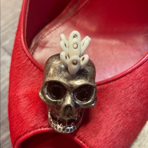 Alexander McQueen Calfhair Skull Peep Toe Pumps - Picture 3 of 7